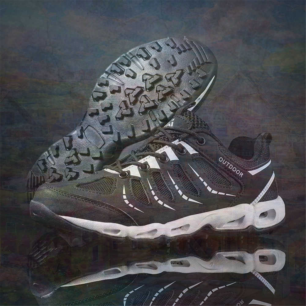 Sumer Round Tip Silver Sneaker - огляд і ціна Tech Office Outfits Men